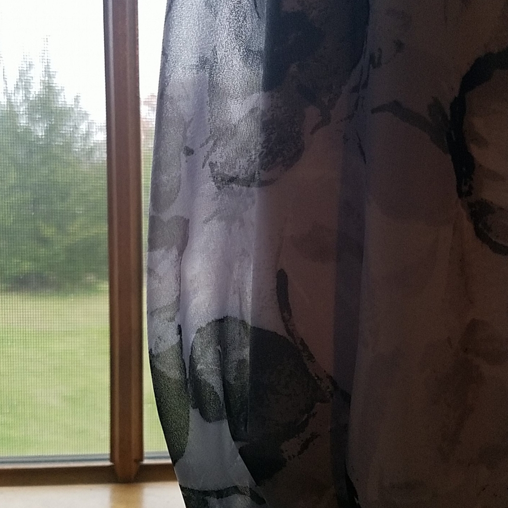 Blouse - Picture 3 of 3